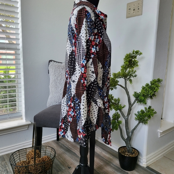 Tomy Hilfiger Blouse - Picture 3 of 11